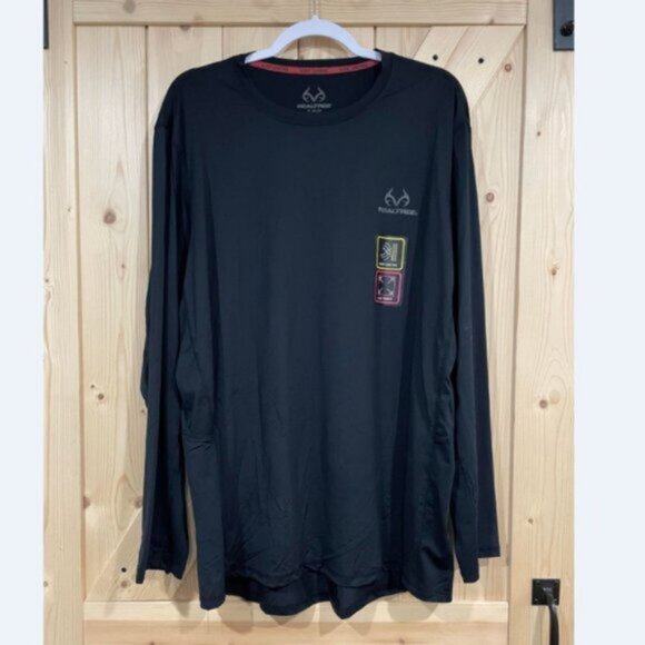 5/$20 NEW Realtree L (42-44) Men's Performance Tee - Picture 2 of 4